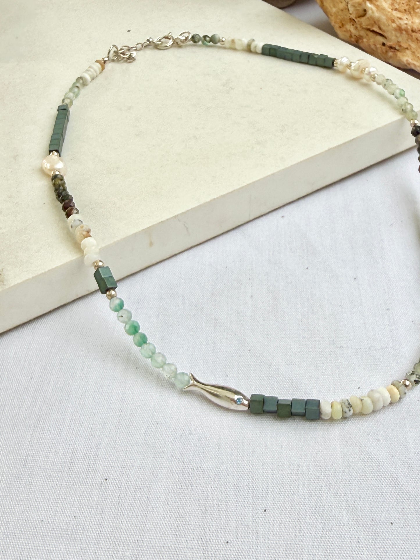 שרשרת לירי | גווני ירוק