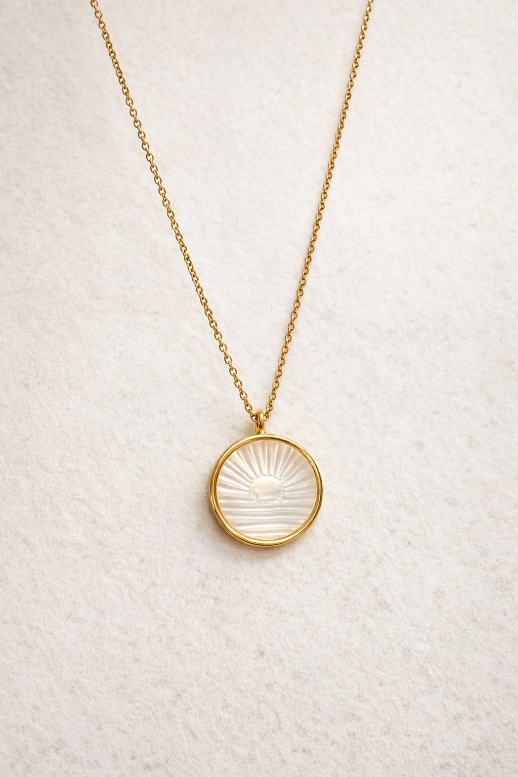 שרשרת שלי | תליון צדף שמש