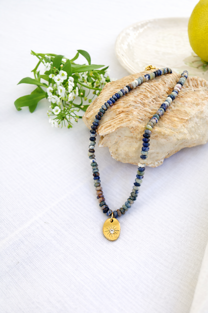 שרשרת אלמוג | צ'וקר סודלייט תליון כוכב משובץ