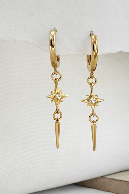 עגילי סהר זהב |  כוכב משובץ ושפיץ