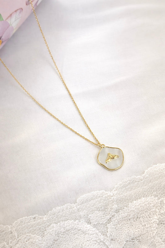 שרשרת שלי | תליון צדף סנפיר