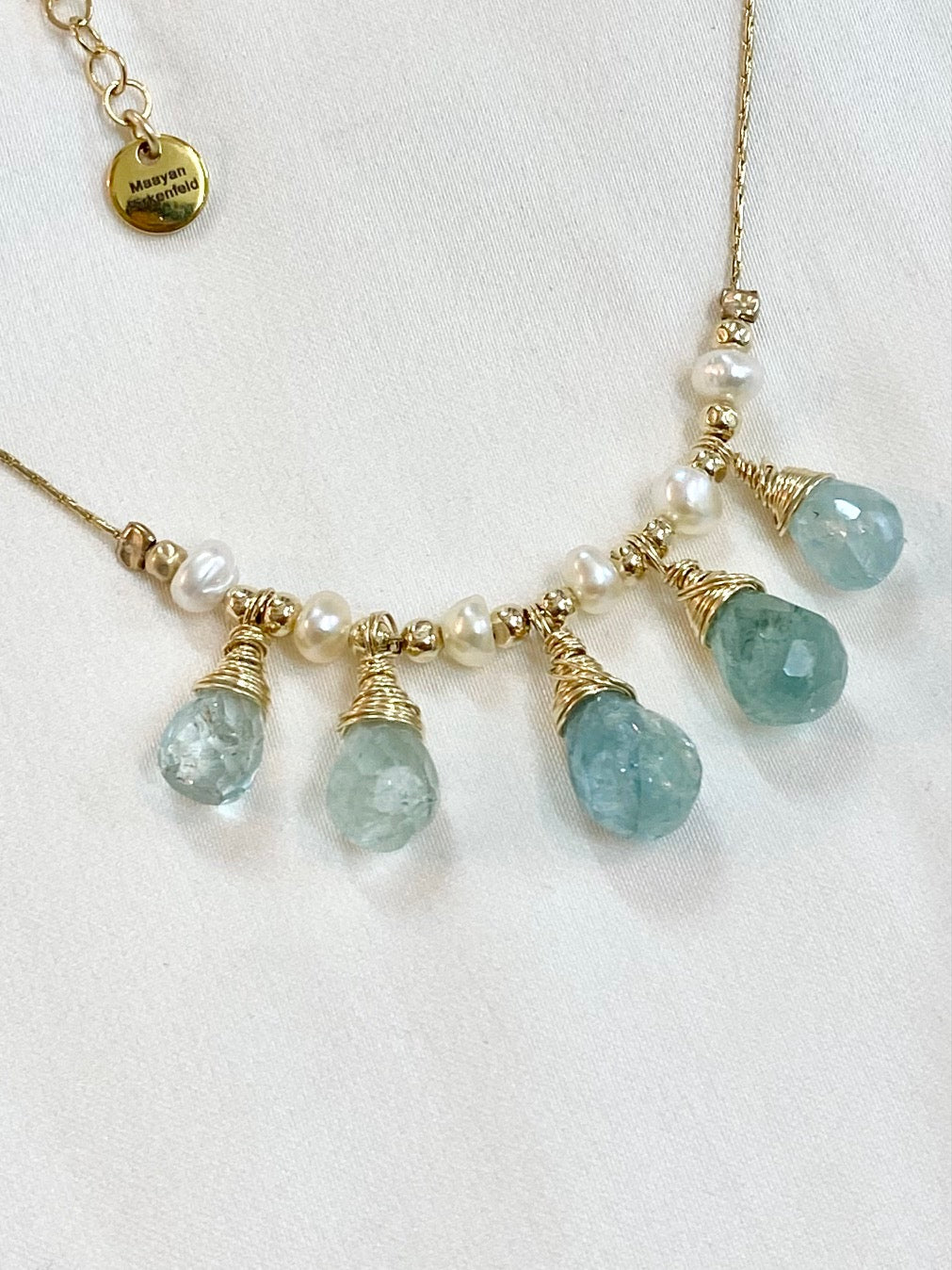 שרשרת טיפות אקווה מרין