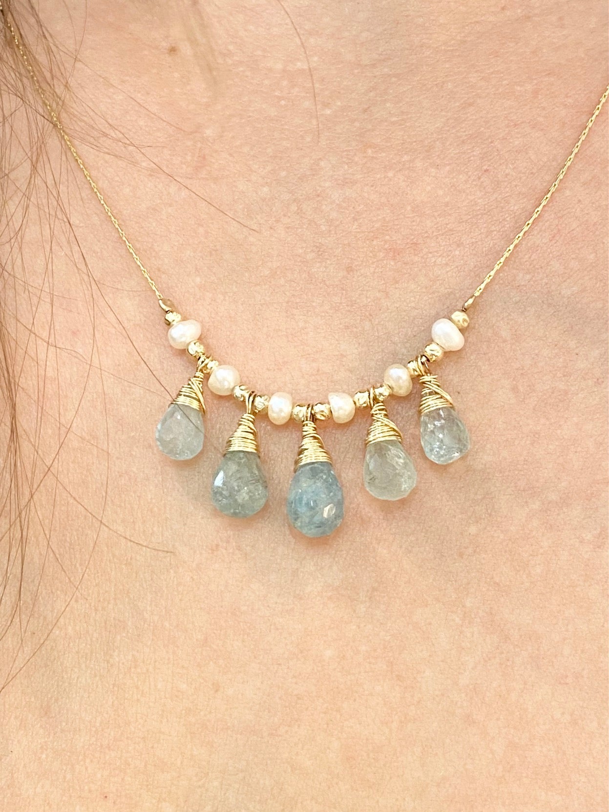 שרשרת טיפות אקווה מרין