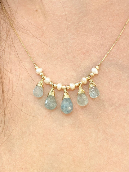 שרשרת טיפות אקווה מרין