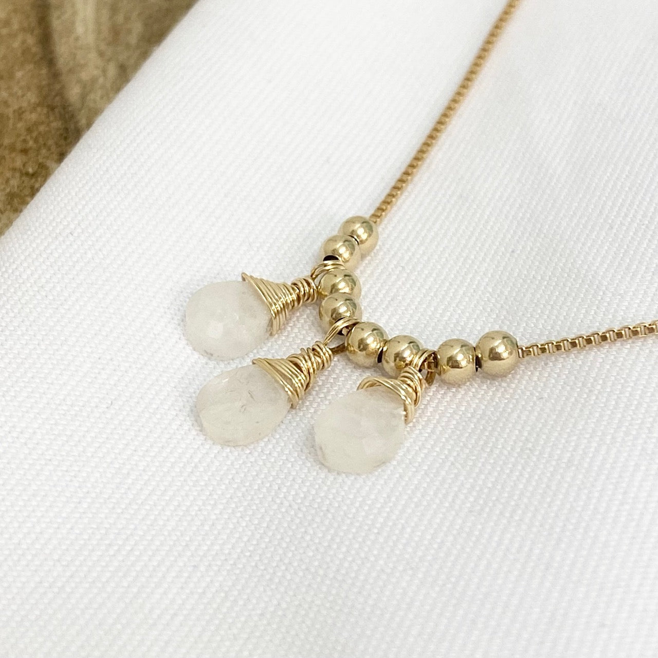 שרשרת גאיה | אבני מונסטון