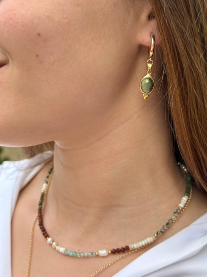 עגילי תומר | עגילי חישוק עין נמר ירוק