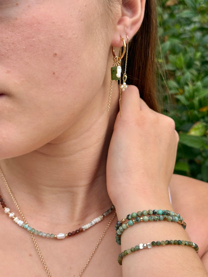 עגילי לירי | עגילי שרשרת תלויים  תליון פרח פנינה