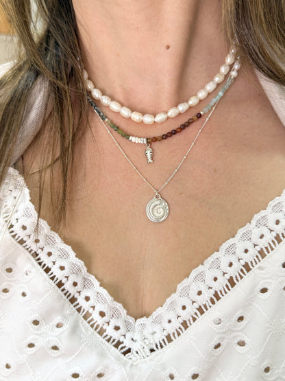 שרשרת לירי | גווני חום ירוק