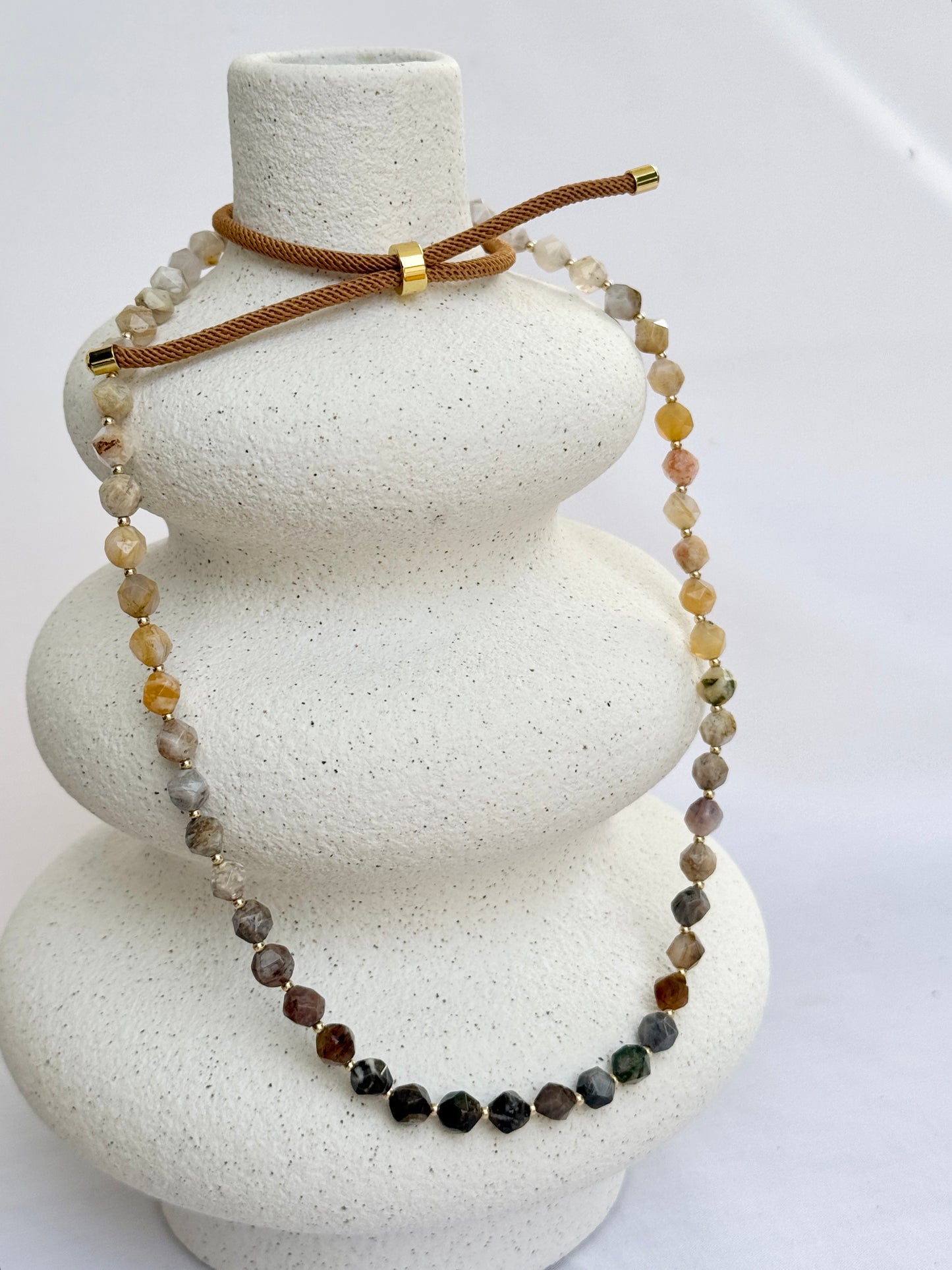 שרשרת נעמי | אבני אגת