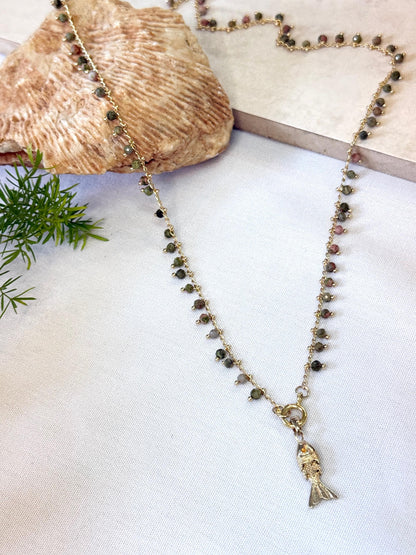 שרשרת סתיו | גווני חום ירוק תליון דג זהב